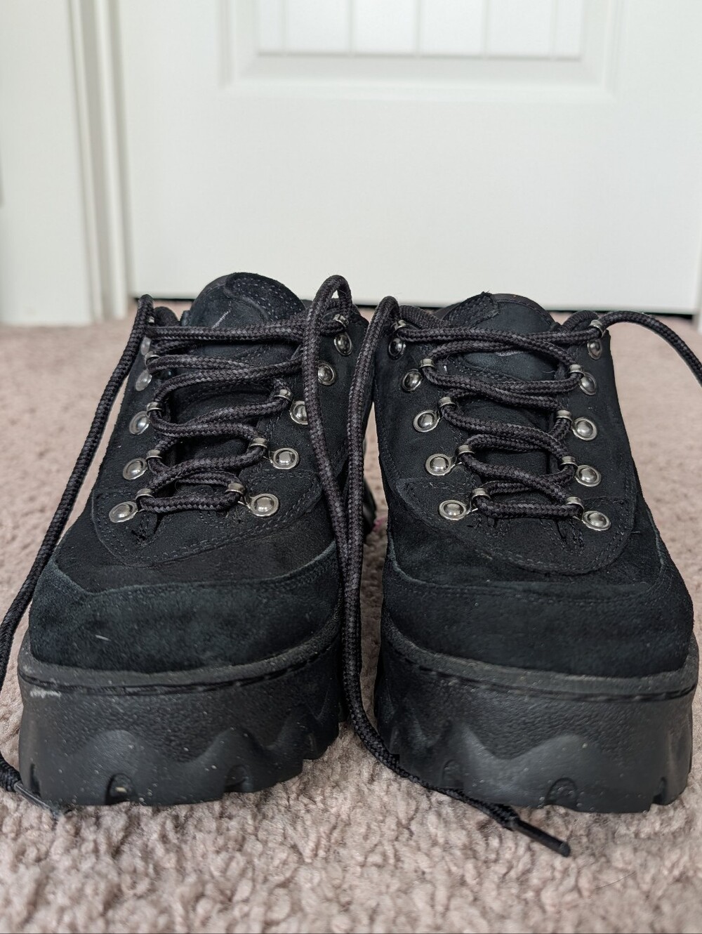 Nike Womens Triple Black Lahar Low Suede Leather Shoes Size Womens 8/Mens 6.5 - Picture 6 of 15
